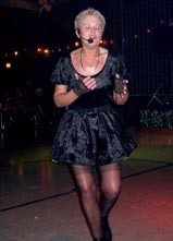 Christa Geibert mit der Karaoke-Show